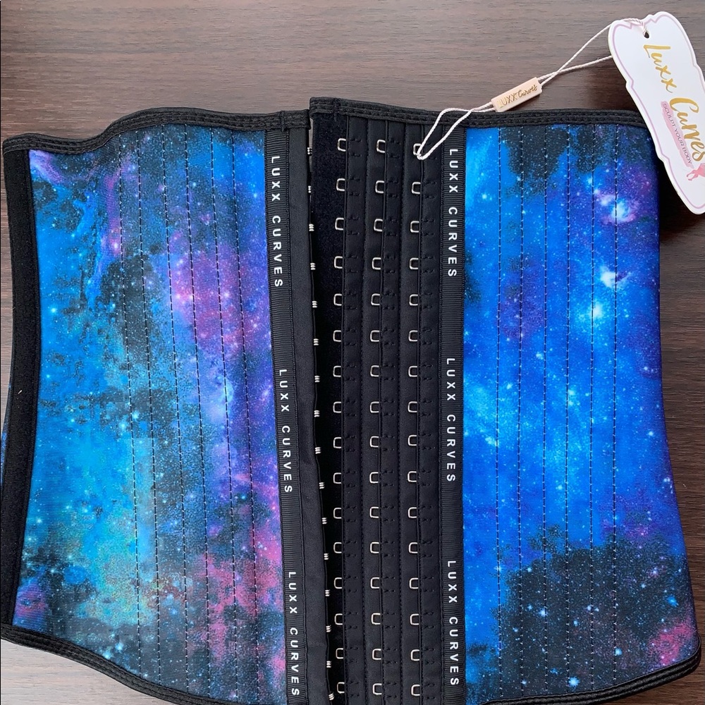 Luxx Curves Waist Trainer